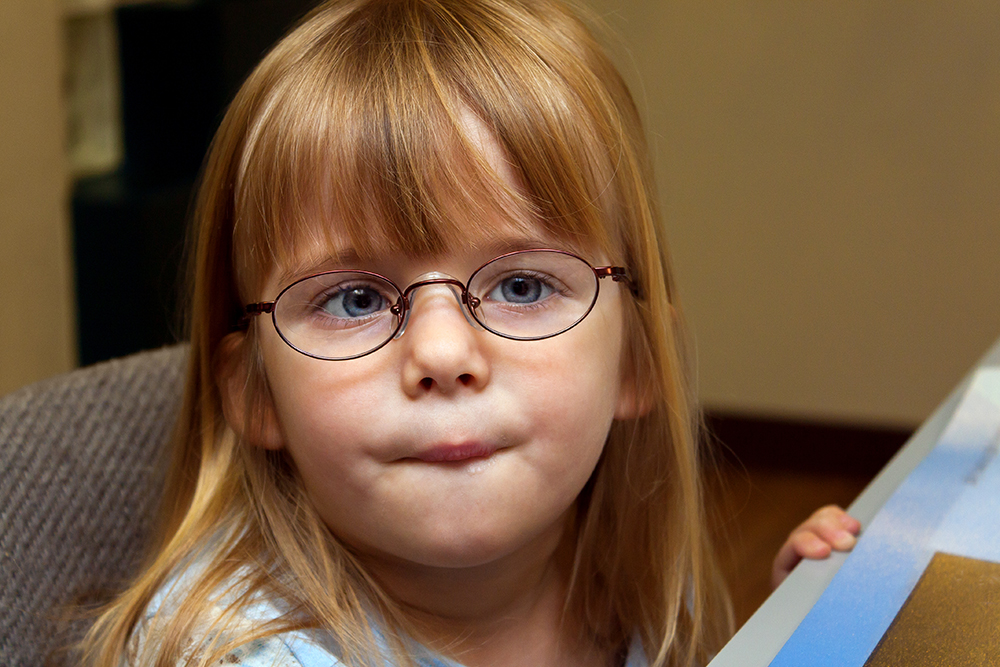 girl with strabismus esotropia